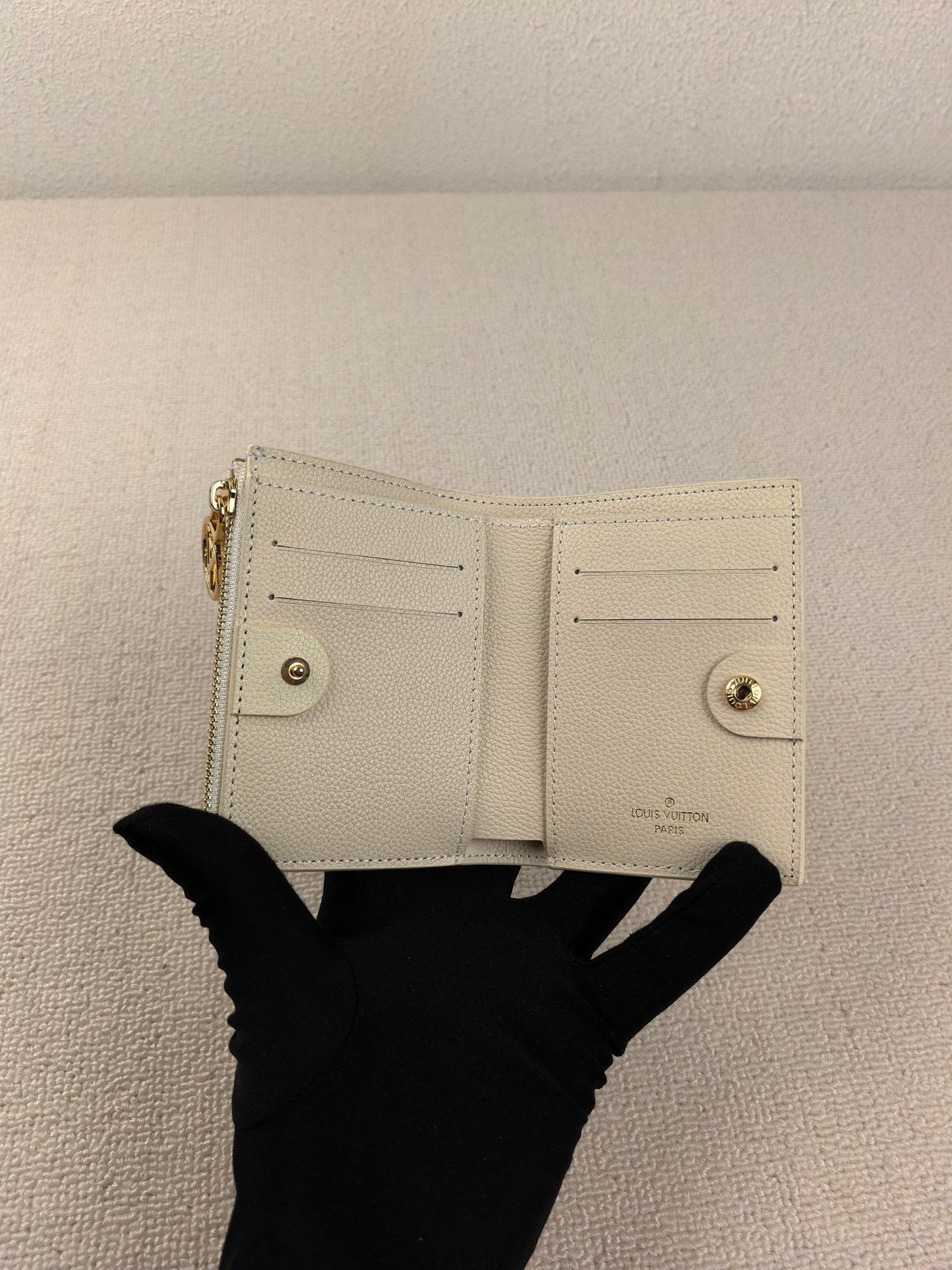 Cléa Wallet Monogram