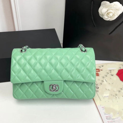 🎁 Classic 11.12 HandBag With Box (100% off)