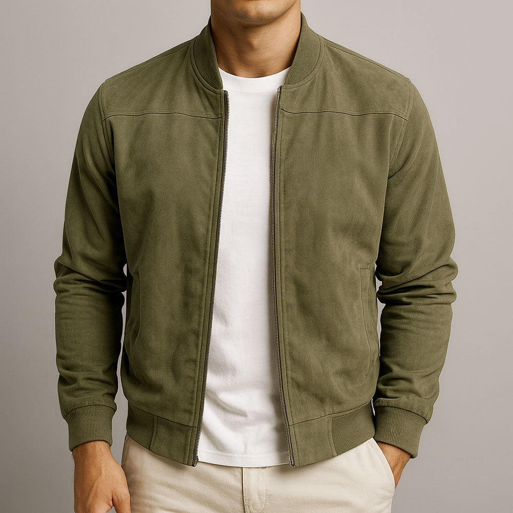 Comfortable suede jacket for a timeless look in autumn