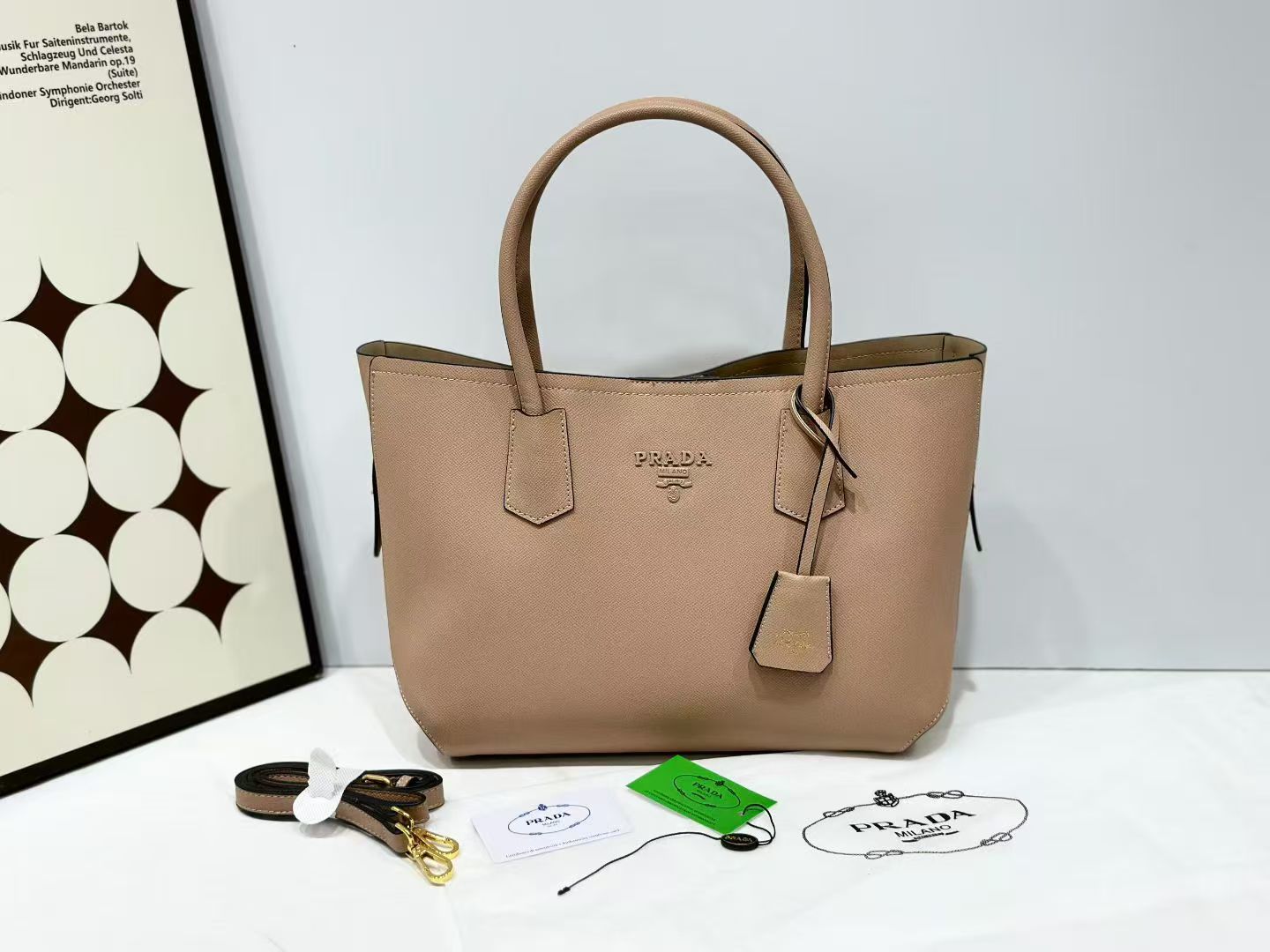 Large Capacity Saffiano Leather Tote Bag