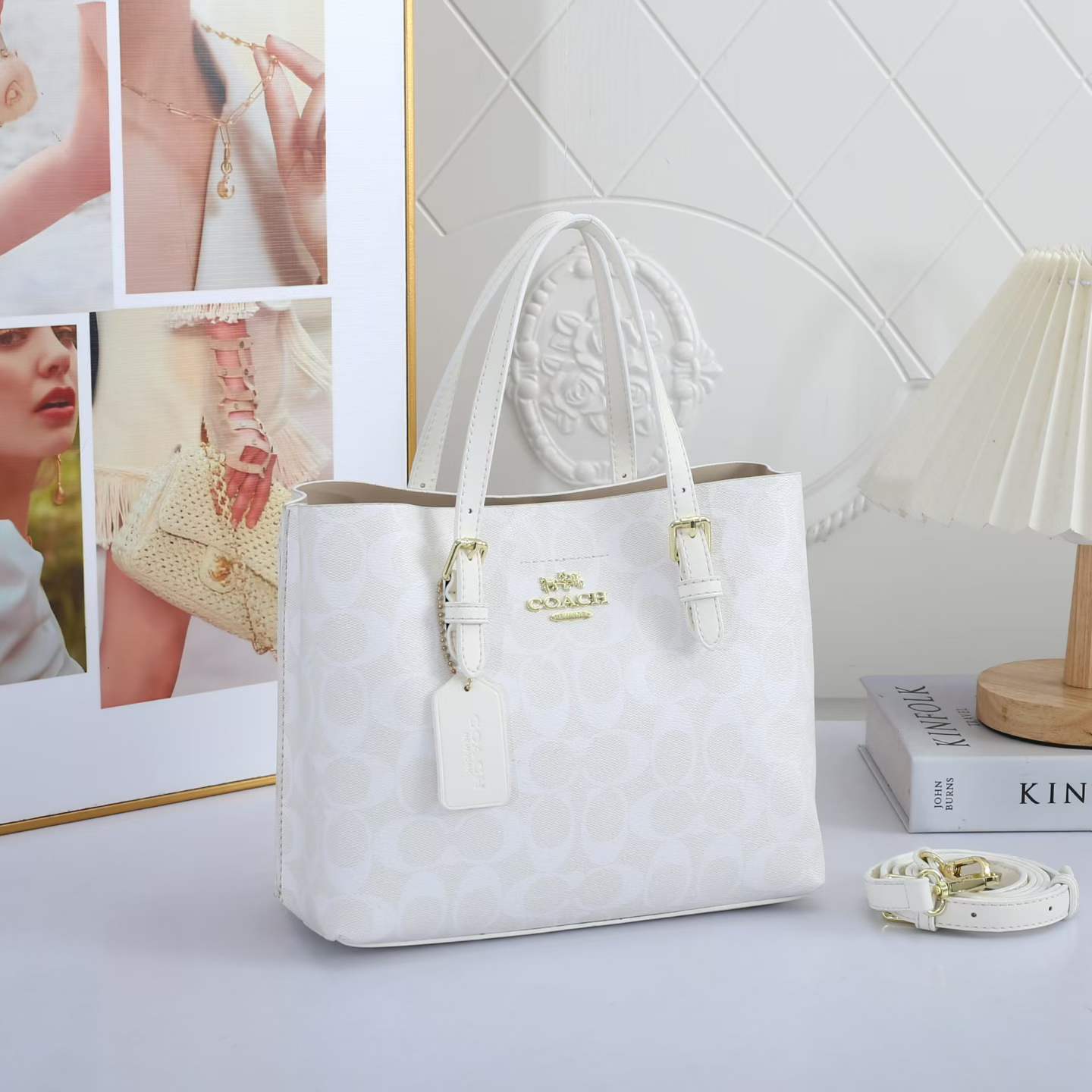 Mollie Tote 25