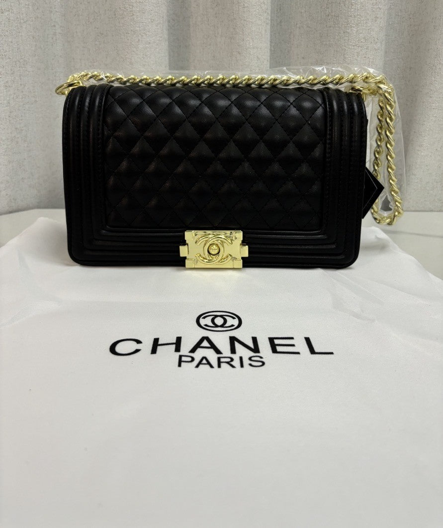Caviar Quilted New Medium Boy Flap
