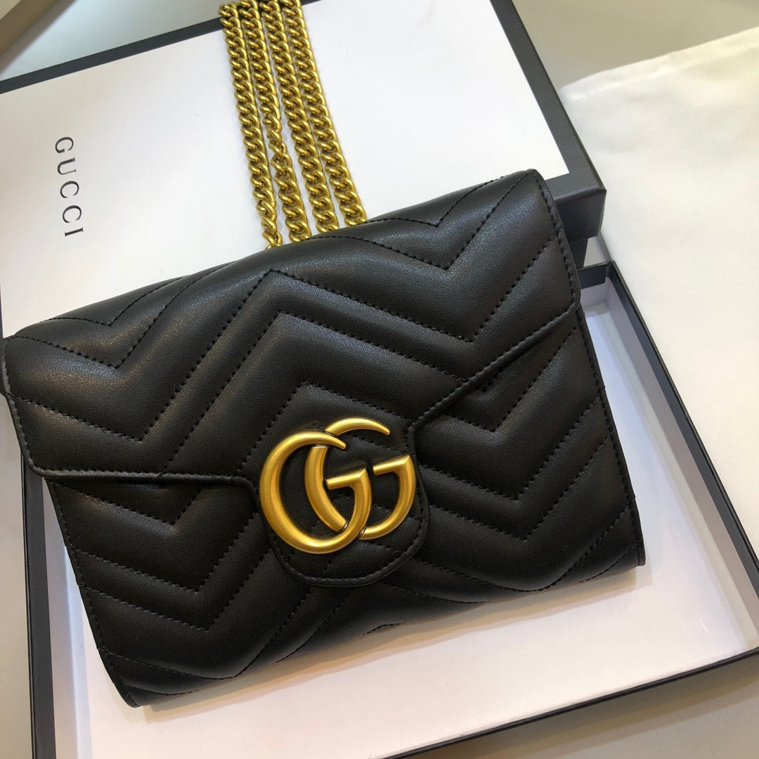 Mini GG Marmont Shoulder Bag