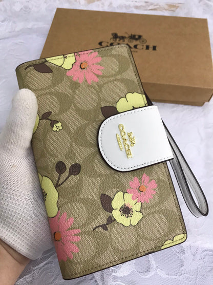 Tech Sunflower Signatures Wallet