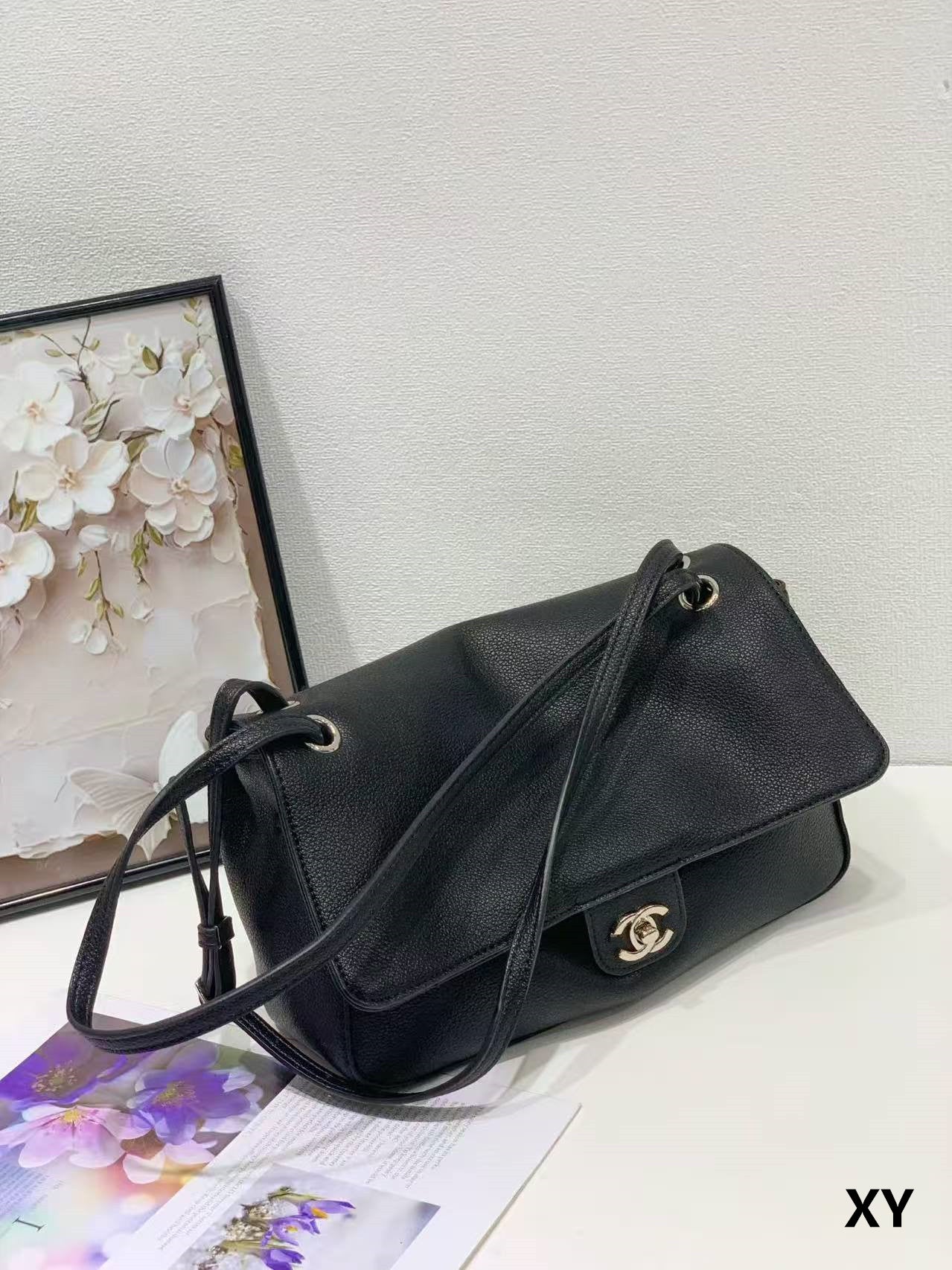 Maxi Flap Bag