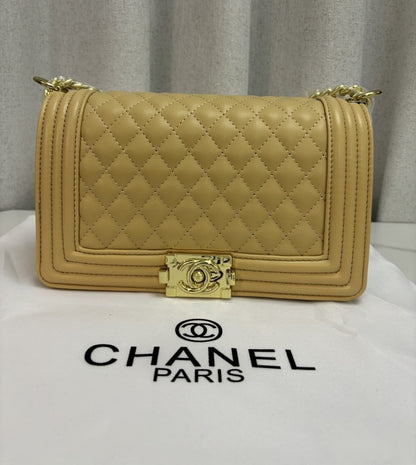 Caviar Quilted New Medium Boy Flap