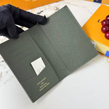 Passport Cover Monogram