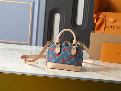 Shell Shape Denim Handbag