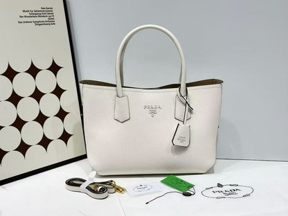 Large Capacity Saffiano Leather Tote Bag