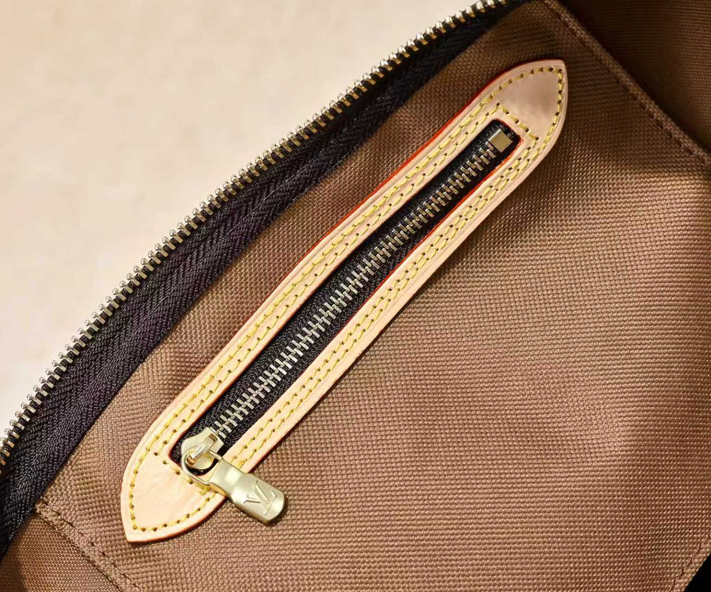 Speedy Bandoulière 35 Monogram Canvas Large Handbag