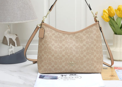 Laurel Shoulder Bag