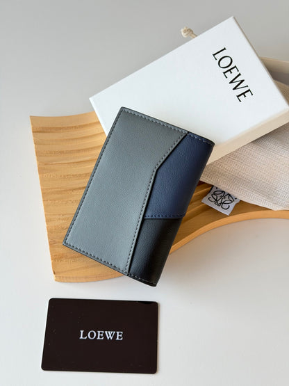Puzzle Bifold Cardholder