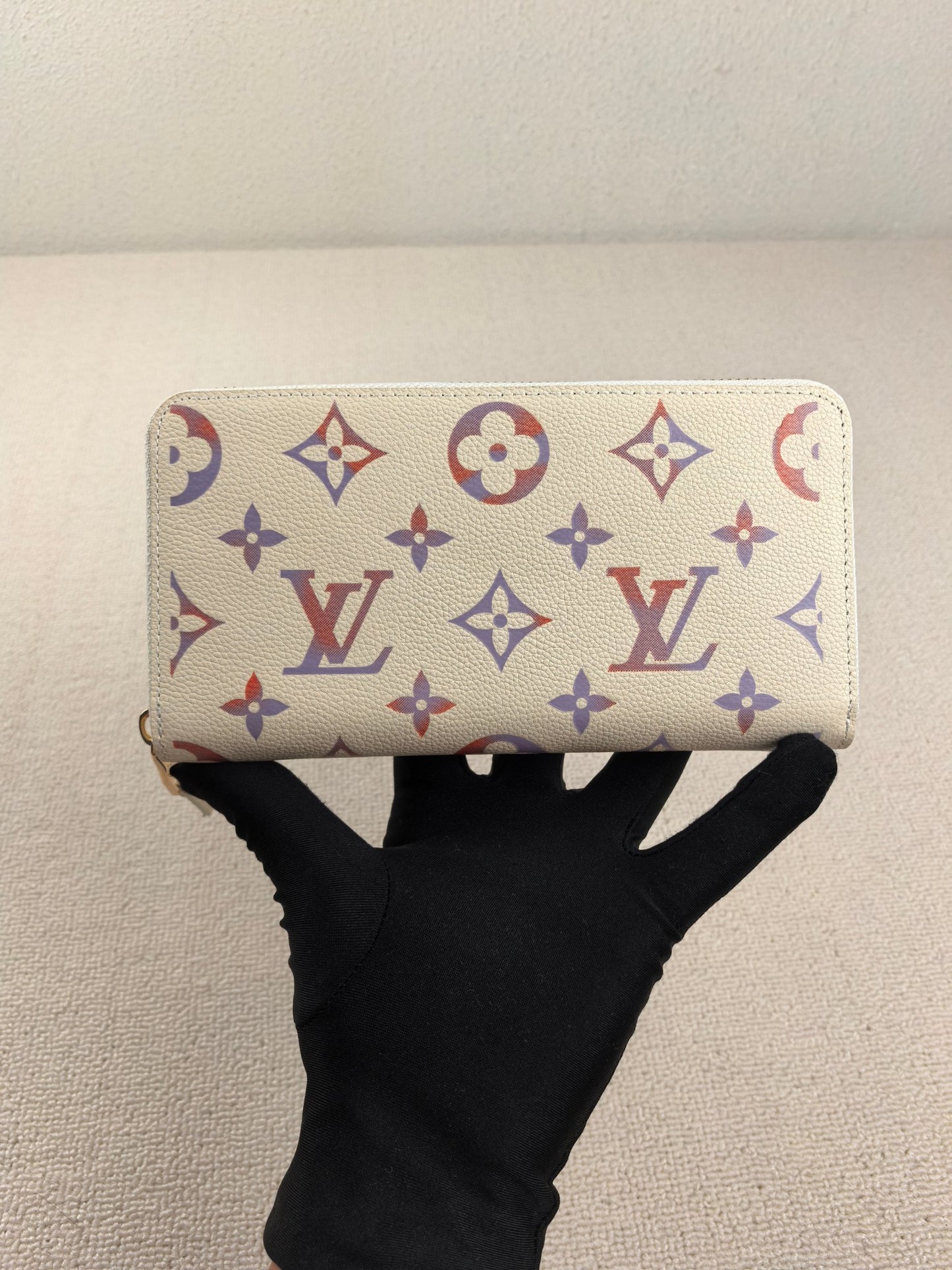 LV Zippy Horizontal Wallet
