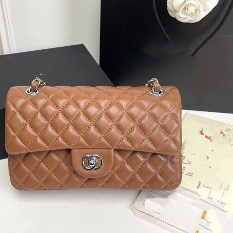 🎁 Classic 11.12 HandBag With Box (100% off)