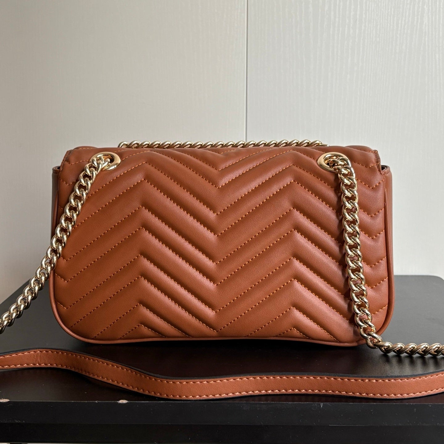 Marmont Medium Shoulder Bag in Brown