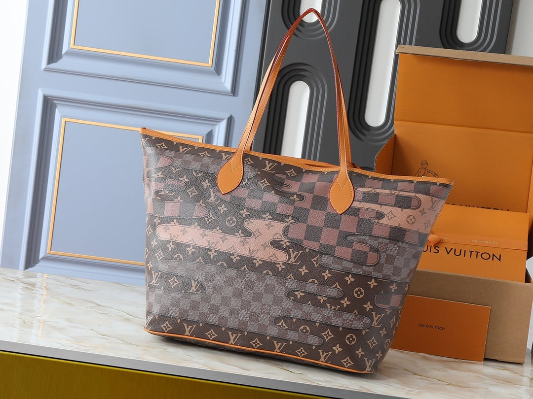 Nevereverfull Remix Derby Tote Bag & Pouch